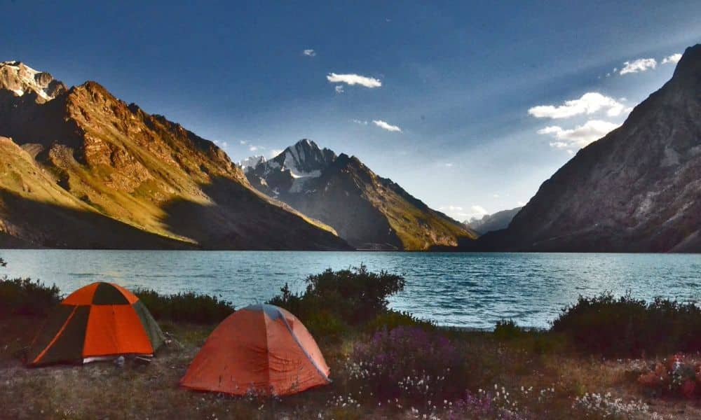 Exploring Heaven on Earth: A Comprehensive Guide to Tourism in Hunza, Gilgit, Pakistan
